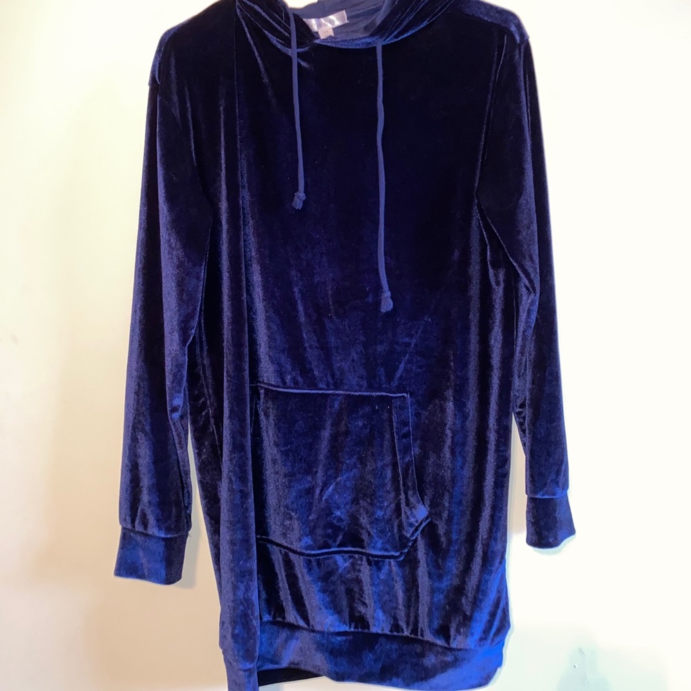 velvet sweatshirt!